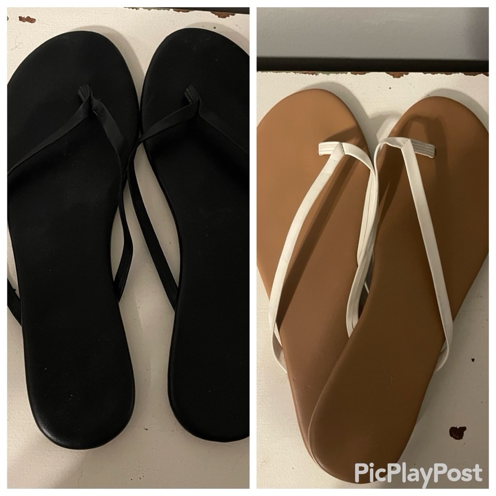 LC Lauren Conrad Tan and White and black Sandals